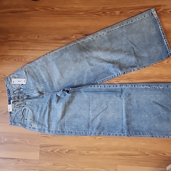 Lee High-rise Pleated Slouch Wide Leg jean - Picture 5 of 14